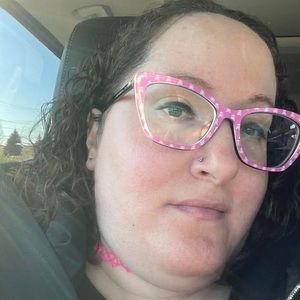 Meet your Posher, Kelley